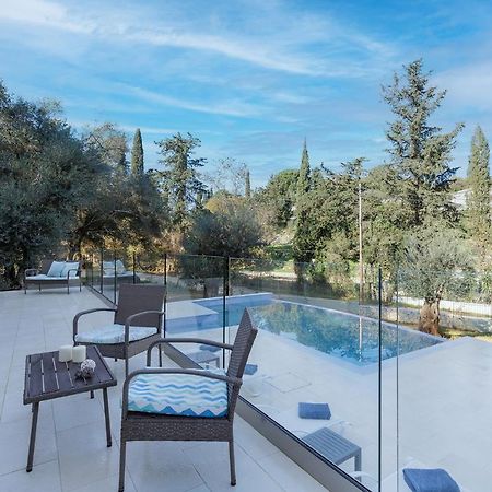 Villa Breeze & Villa Coco By Konnect, Avlaki Beach Kassiopi Bagian luar foto