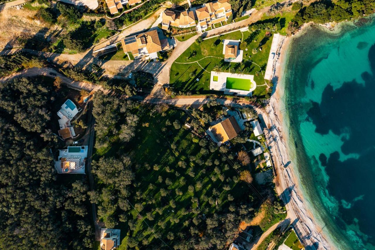 Villa Breeze & Villa Coco By Konnect, Avlaki Beach Kassiopi Bagian luar foto