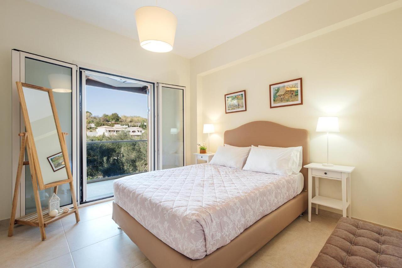 Villa Breeze & Villa Coco By Konnect, Avlaki Beach Kassiopi Bagian luar foto